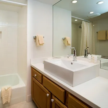 Lift One Condominiums - 1, 2, 3 Bedroom Units Adjacent To Downtown Aspen-2
